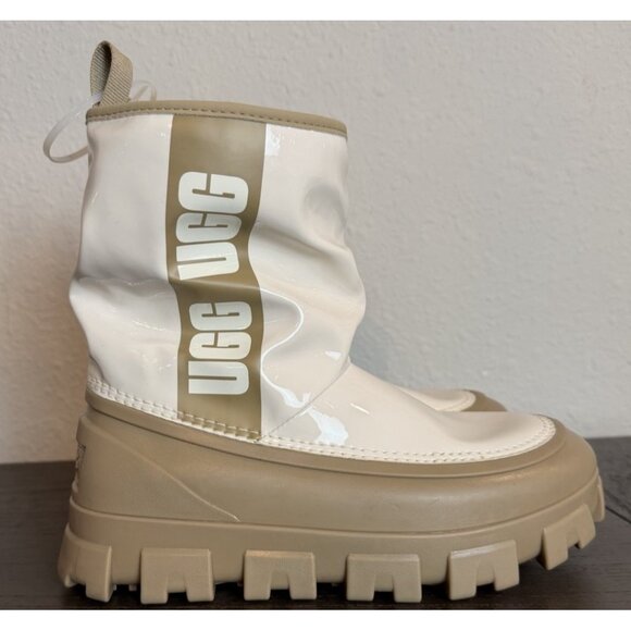 UGG SZ 6 Women Classic Brellah Water Repellent Boot Mustard Seed/Jasmine Color - Picture 3 of 12